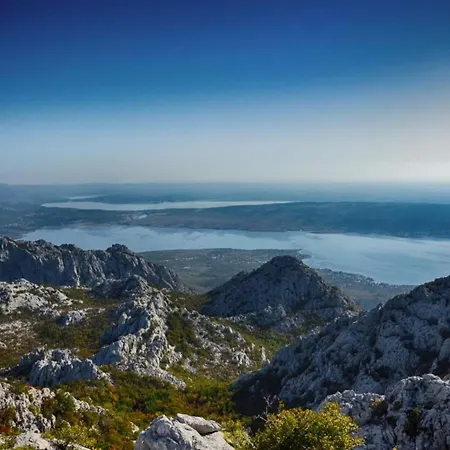Adriana - A2 Starigrad Paklenica